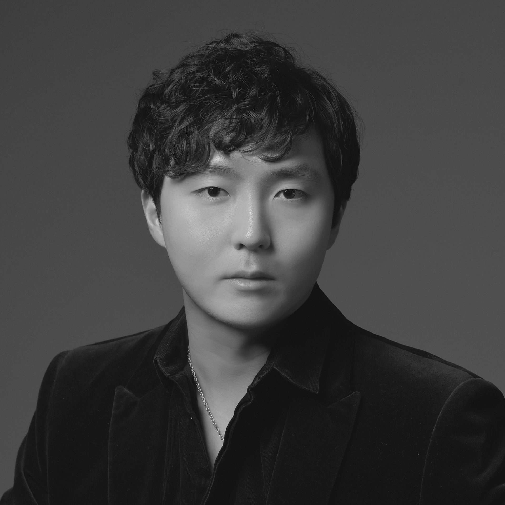 Mir Hwang speaker portrait, Independent Lodging Congress